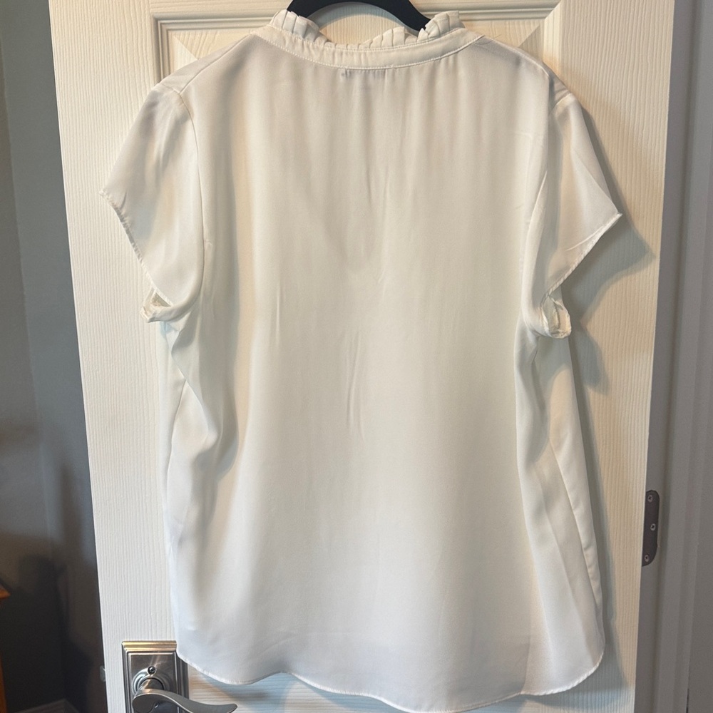 Calvin Klein Women's Cream Pleated Blouse - Picture 3 of 3